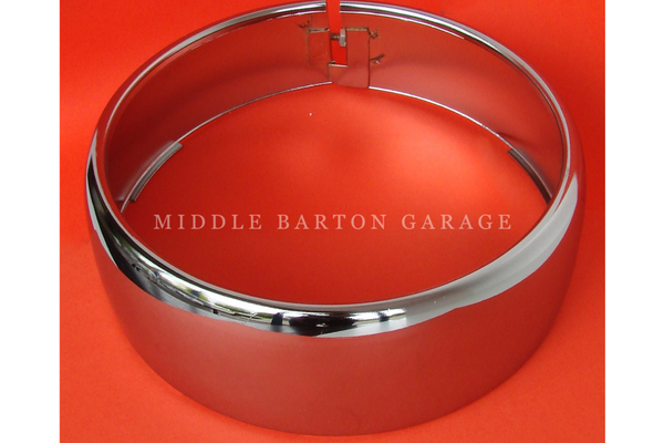 HEADLAMP BEZEL 600D/E CHROME L/HAND